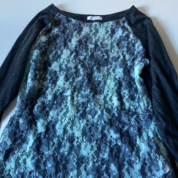 Delia’s long sleeve lace top juniors size large - Picture 1 of 6